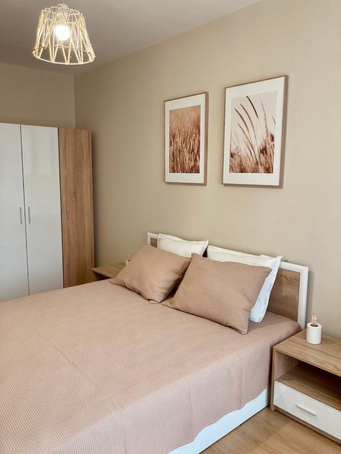 Pearl Apartments Burgas Luaran gambar
