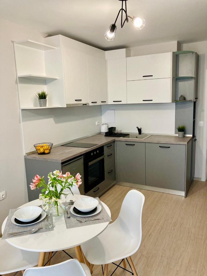 Pearl Apartments Burgas Luaran gambar